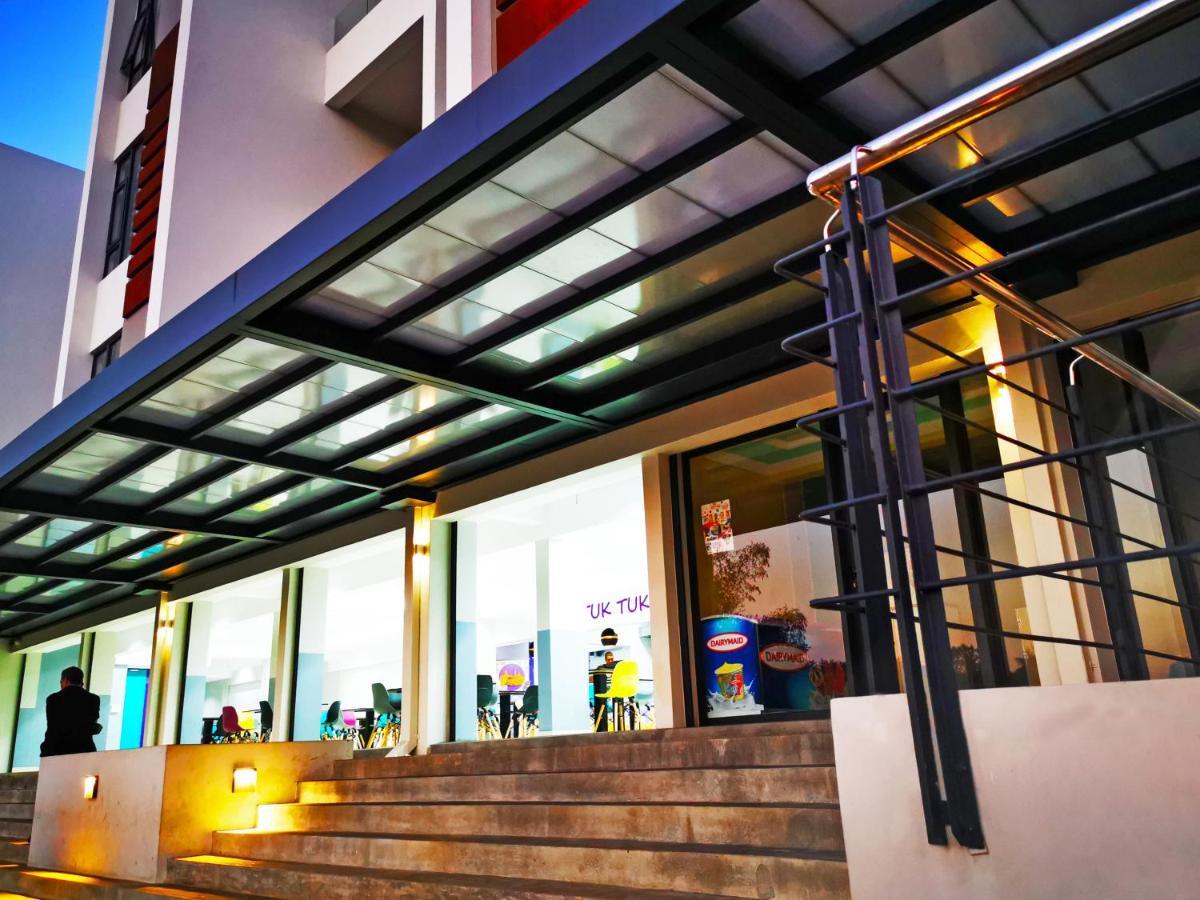 Avya'S Studio 113 At Ebene Square, Ebene Quatre Bornes Exterior foto